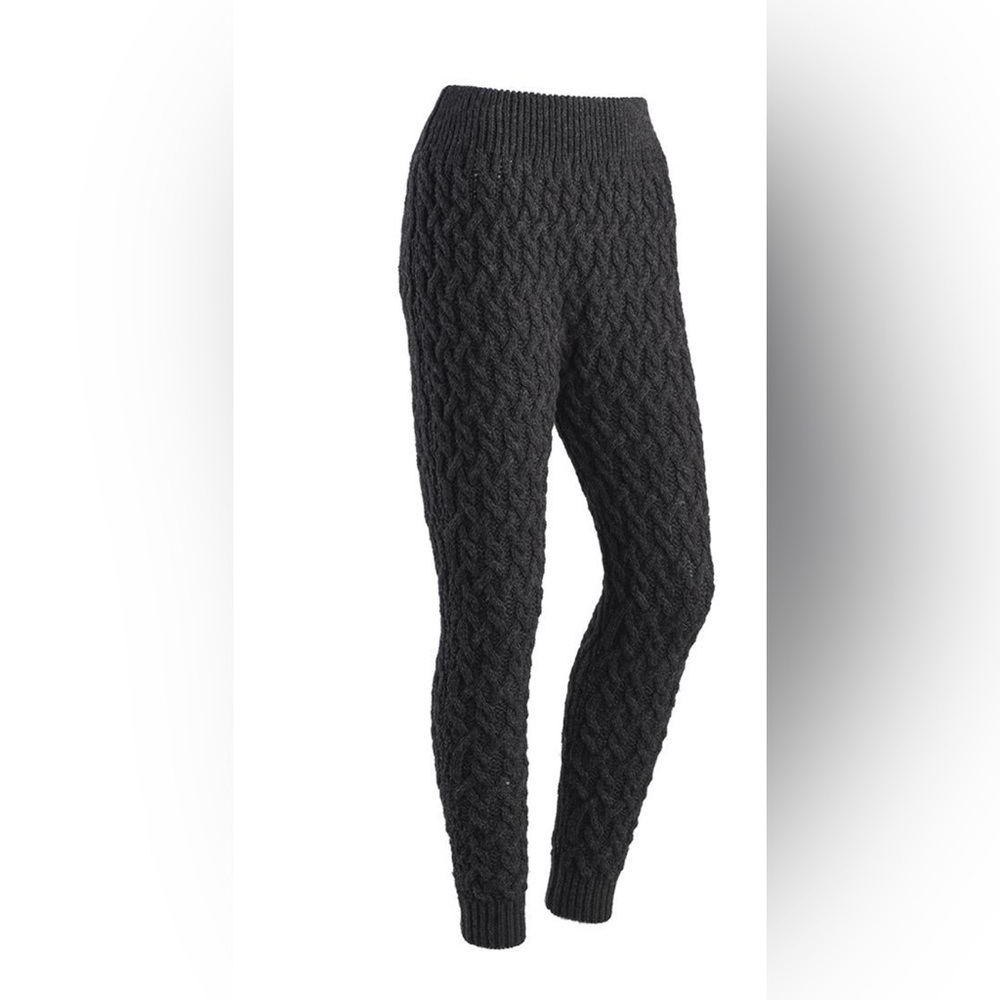 Iris Black Knitwear Leggings NWT‎ size L
